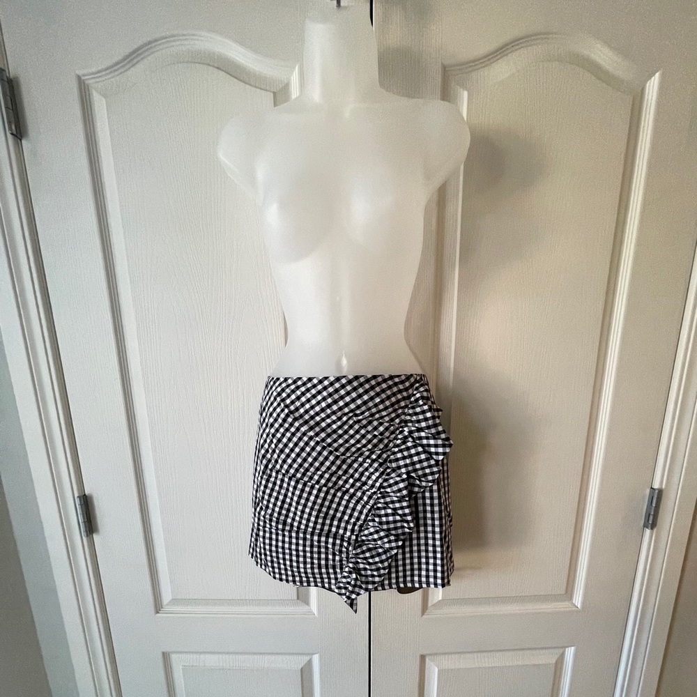 Lulus Gingham Ruffle Skirt - Picture 5 of 8